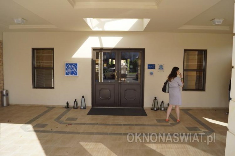 d7bd6f7b60d4d7925d5c1ba7d9a58758c33b9a48