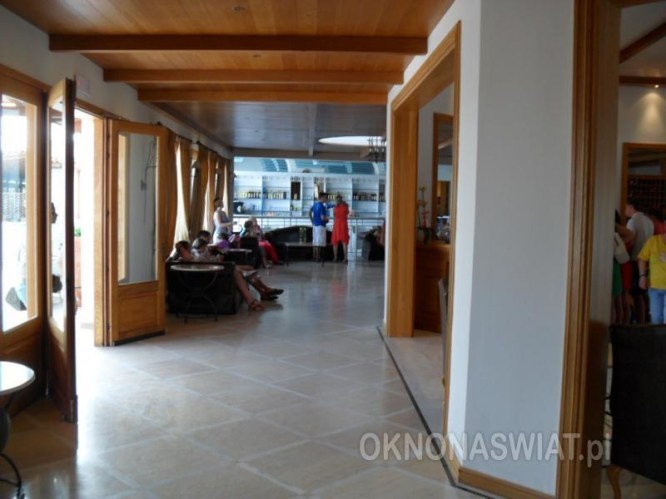 d9b7143b0bca860bf7fbc5237a4bd0d791f40594