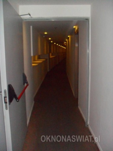 e6ab6475bdb8d39cbe54eb92a2a81091e809b08b