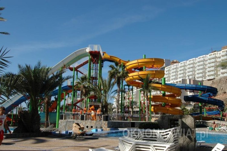 e7b2fbd998f22a68fd0d9fe8f15ca1c1129bb697