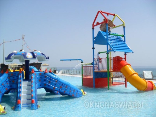 e900d6aaed8ea306e5d25148a61086ee54d1e58f