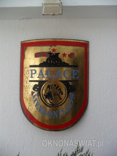 e9b463f43f8a64ac7d913d1cce9121cc047ce18a