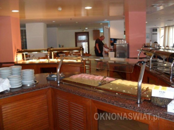 ebcc14128fde8ba0b25594a2b467a87613f74f02