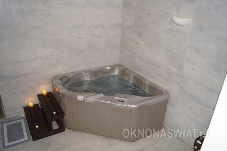 f0f94c595c6f67a0ebe27e4b49bace36a707f7ba