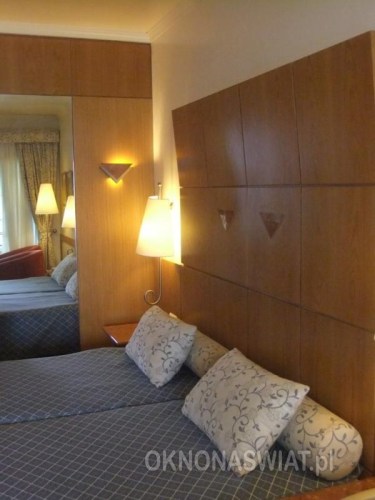 f1006ac1fed69cfc88f305f4bd31792f75a3f655