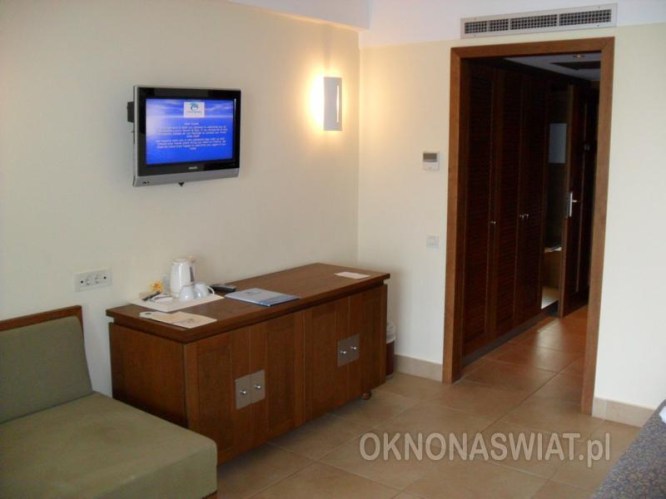 f12e6ad09c9137f901f03913354d1a40030b754d