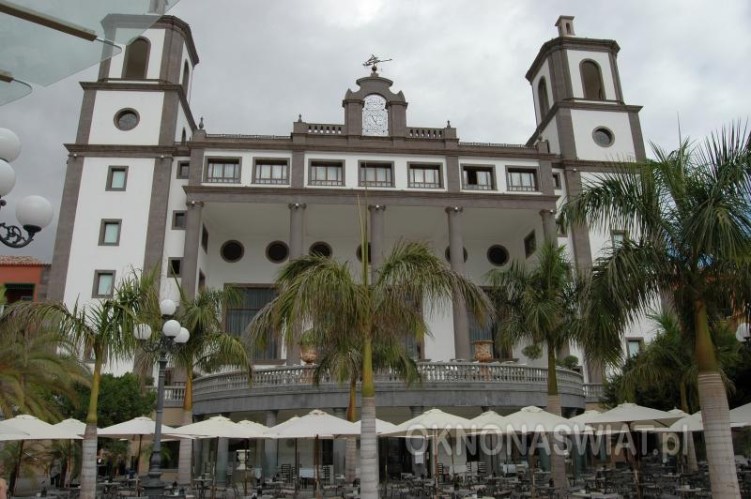 f3b286998c528a556c1d15c681152c9100b2d3e7