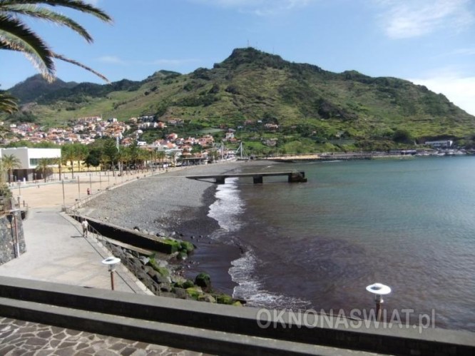 f64b48e2dfcc8ac9b962f6e62e7bce01de787c53