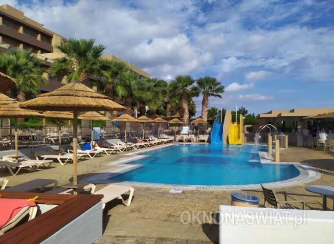 ff61c9e39c5815a57b1d678a4bc5ac4dfb22d3a8