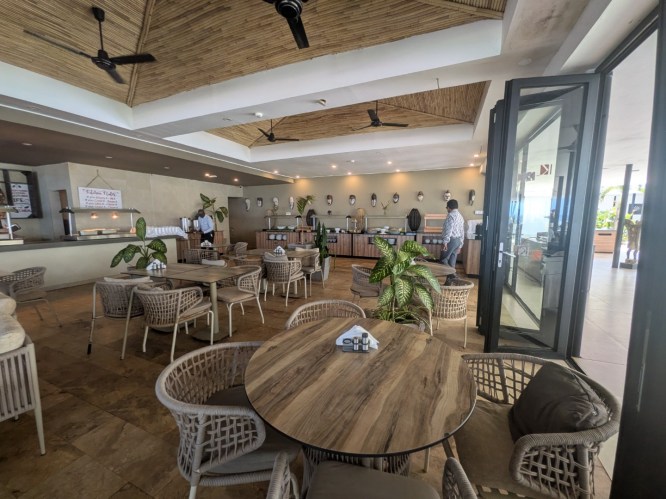 pxl_20251101_121850524.mp