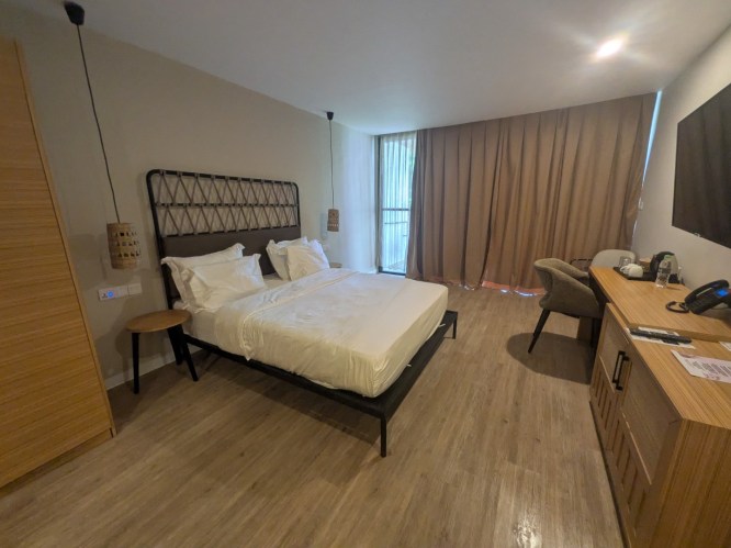 pxl_20251101_122720303