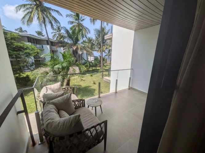 pxl_20251101_122823778