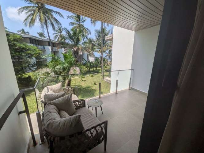 pxl_20251101_122823995