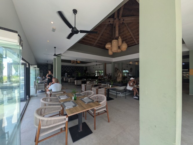 pxl_20251101_141819181.mp