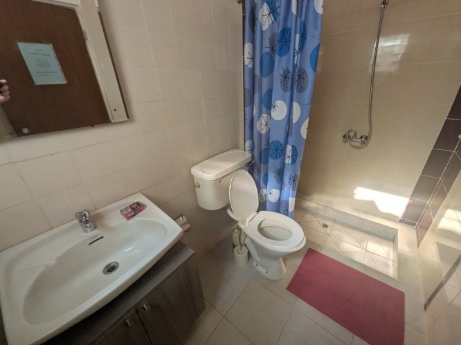 pxl_20251101_161858771