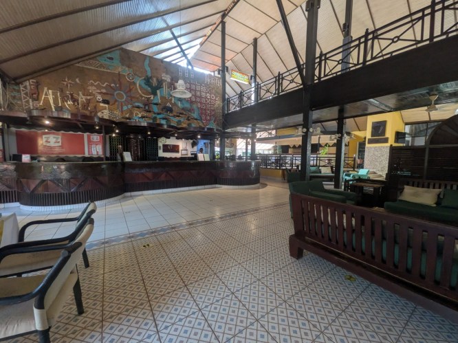 pxl_20251101_163922165