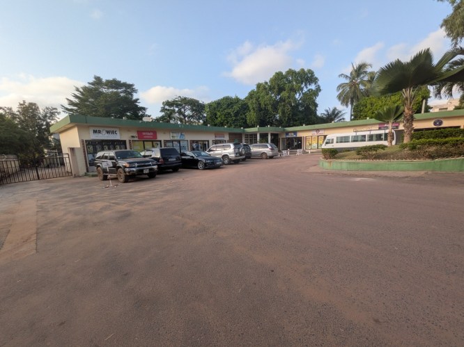 pxl_20251101_171811395