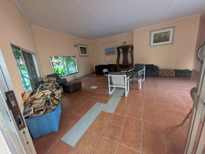 pxl_20251101_180447662