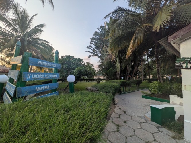 pxl_20251101_180517010