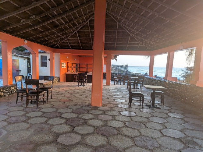 pxl_20251101_181846446.mp